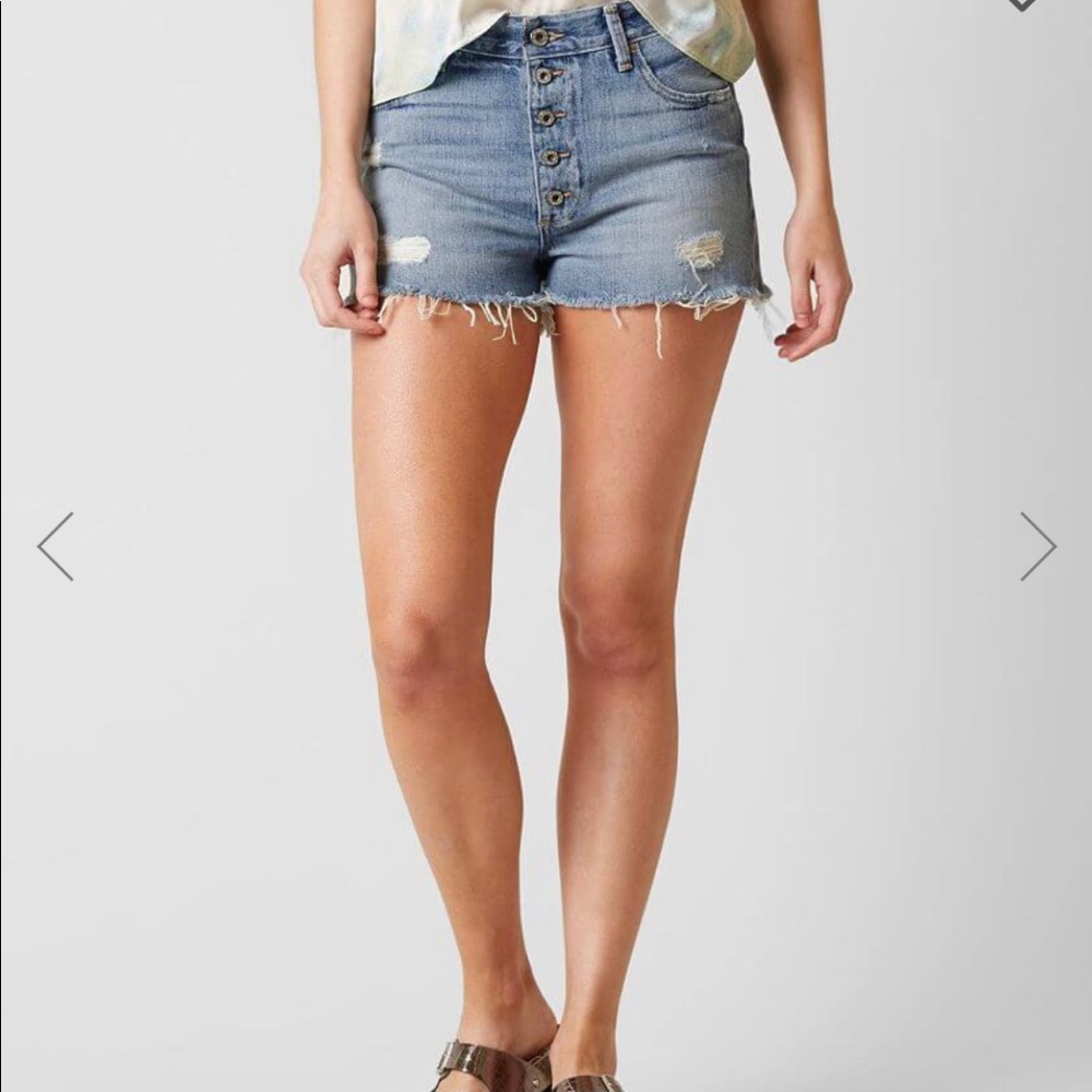 SOLD Lucky Brand Light Wash High Rise Shortie Shorts